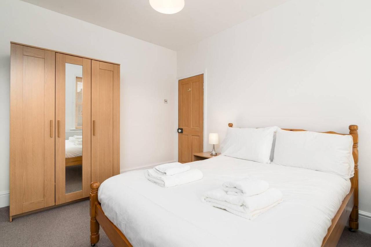 Guestready - Modern 2-Bed For 4 In Golders Green! London Exteriör bild